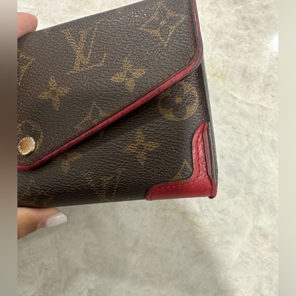LOUIS VUITTON Monogram Portefeuille Sarah Retiro Long Bifold Wallet, Red - Picture 3 of 12
